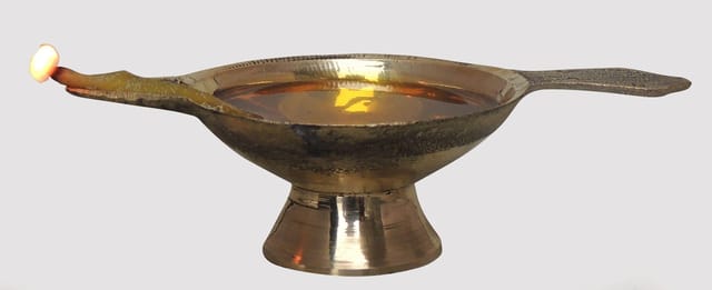 Brass Table Decor Oil Lamp Deepak No. 2 - 4*2.2*1.2 inch (F626 C)