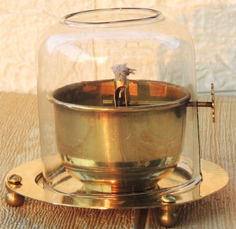 Brass Table Decor Adjustale Wick Oil Lamp Deepak - 5*5*5.5 Inch, 300 ML (Z617 E)